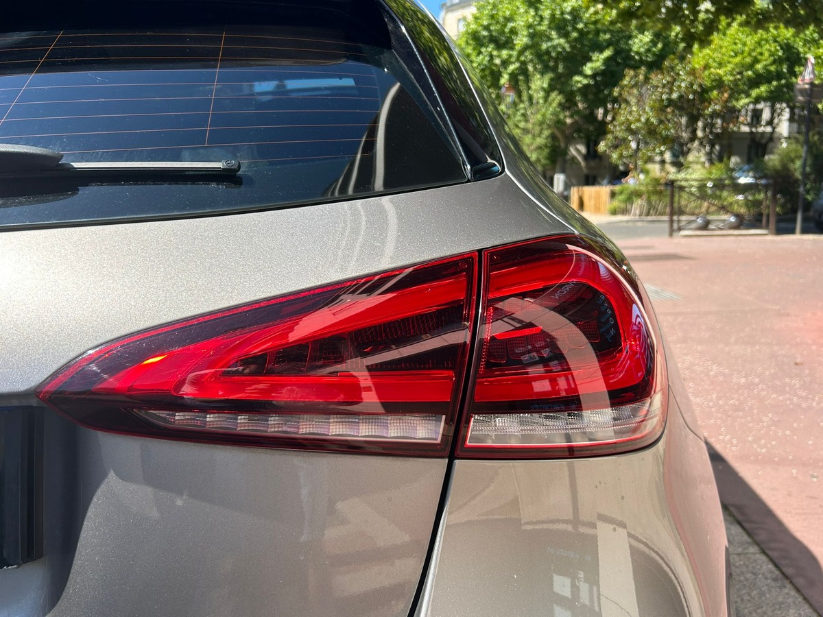 Mercedes-Benz Classe A IV 180 D STYLE LINE 7G-DCT