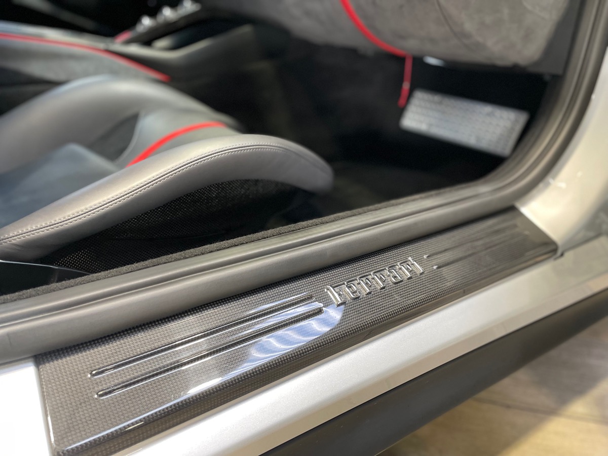 Ferrari 812 SUPERFAST 6.5 V12 800CV - FRANCAISE 