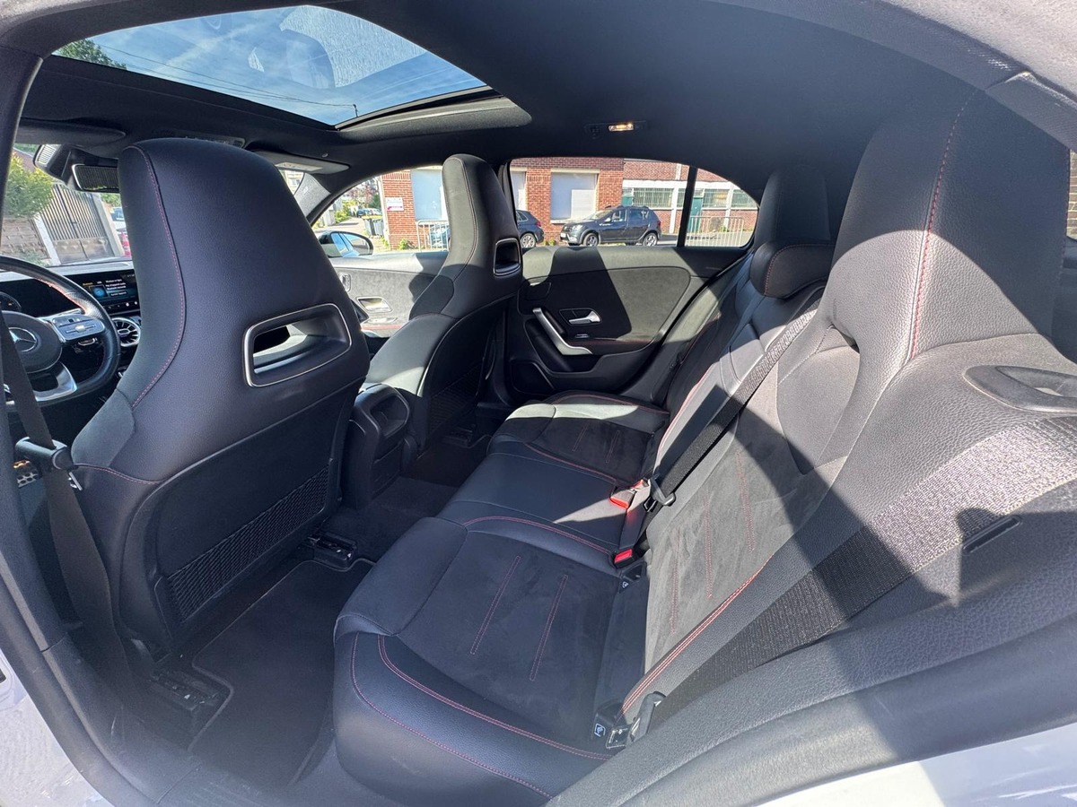 Mercedes-Benz Classe A 200D Amg Line