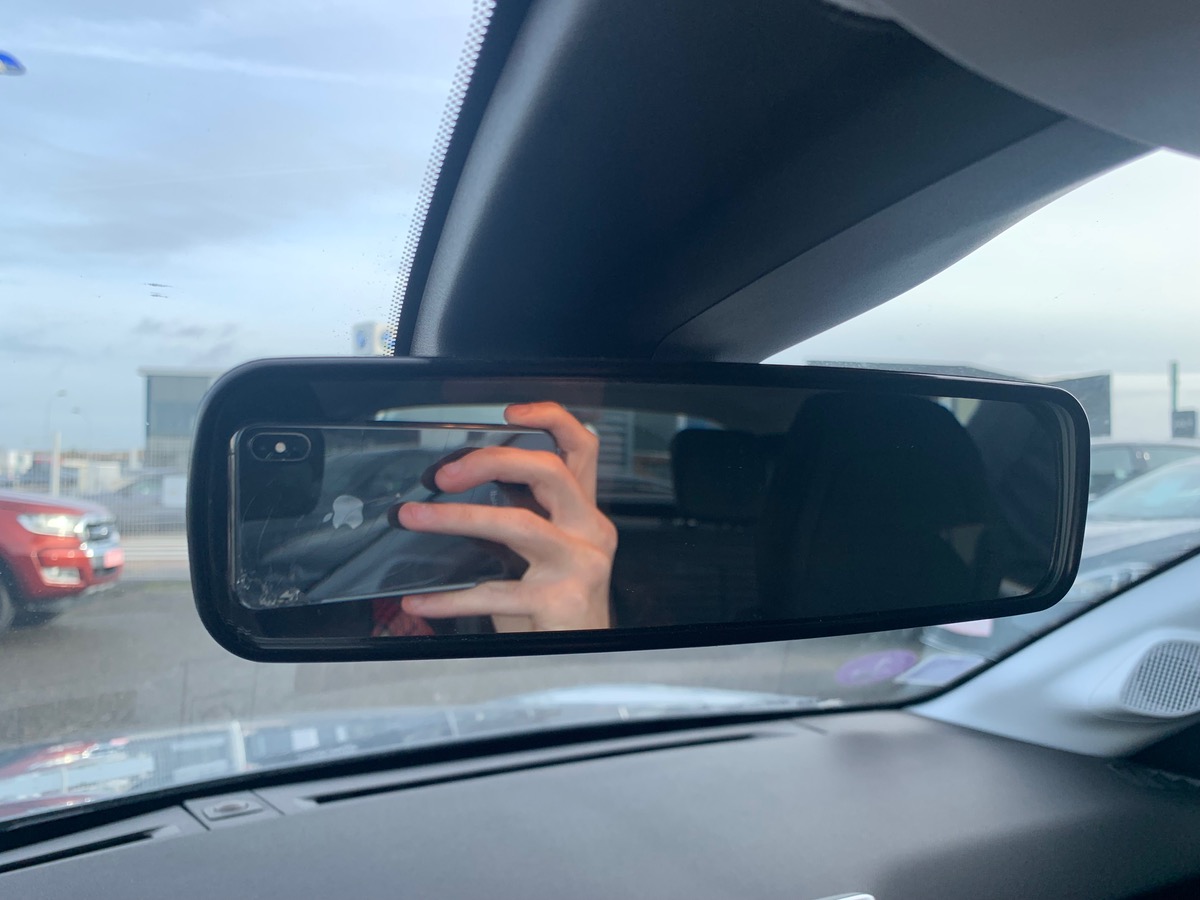 Peugeot 208 75 ch | Active pack | GPS | Mirror Link | Radar de stationnement arriére