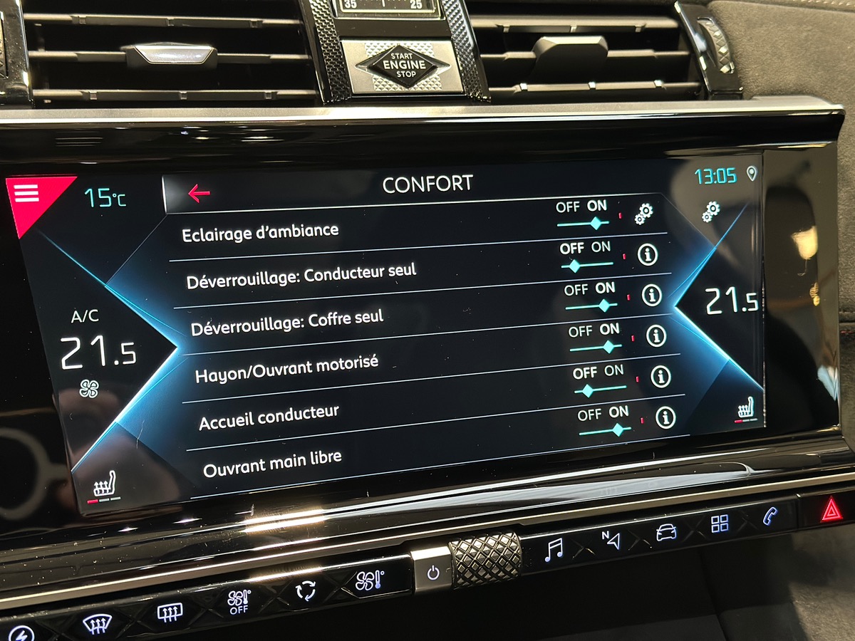 DS Ds7 Crossback 225 ch e-Tense Performance Line Plus / ATTELAGE / HI-FI FOCAL / TOIT PANO /CARPLAY