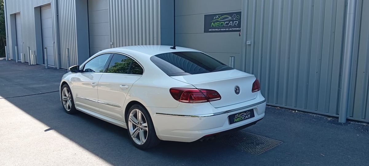 Volkswagen Passat CC 2.0 TDI 140ch Carat DSG6 Pack R line / Suivi d'entretien à jour