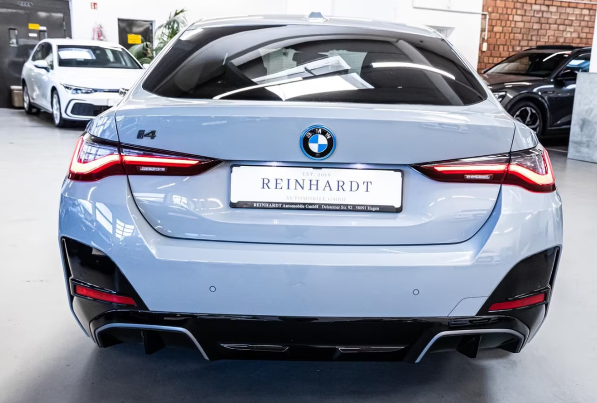 Bmw i4 M50 544ch xDrive GranCoupé Toit ouvrant Gris M Brooklyn