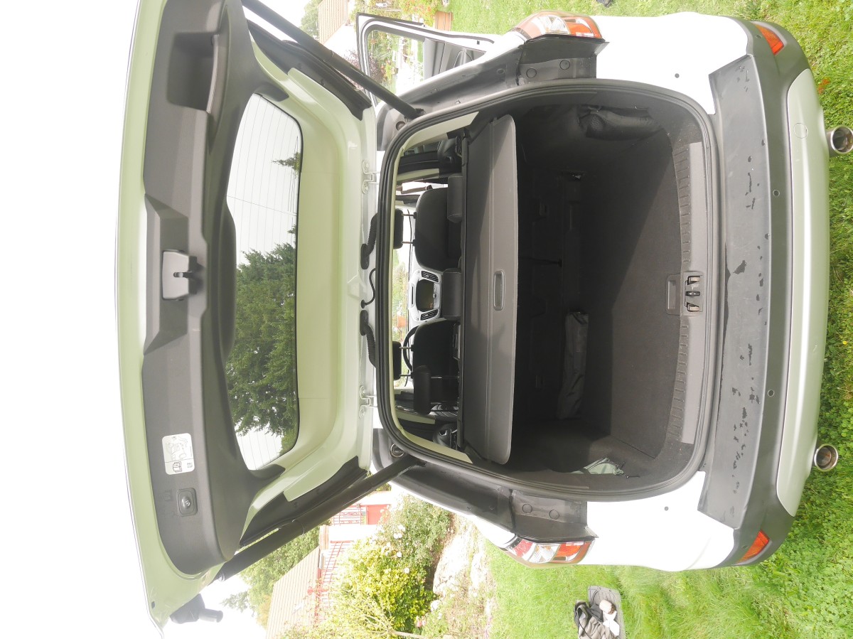 Ford Kuga 1,5l TDCI 120 ch | TITANIUM POWERSHIFT