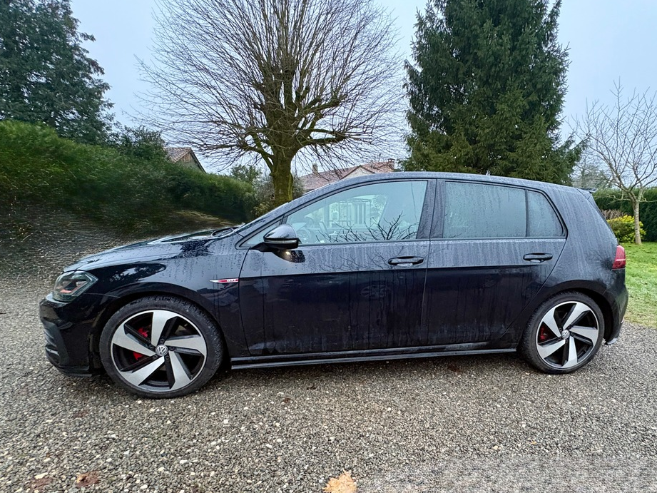 Volkswagen Golf 7 GTI 230CH Perfomance
