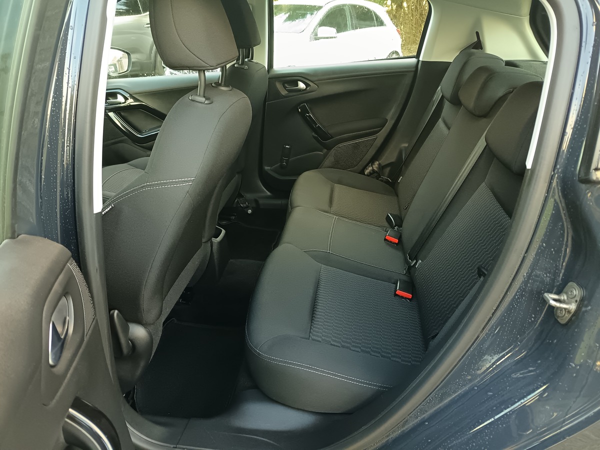 Peugeot 208 1.2 68 CH ACTIVE Gtie 6 mois/ Android Auto/ Gps