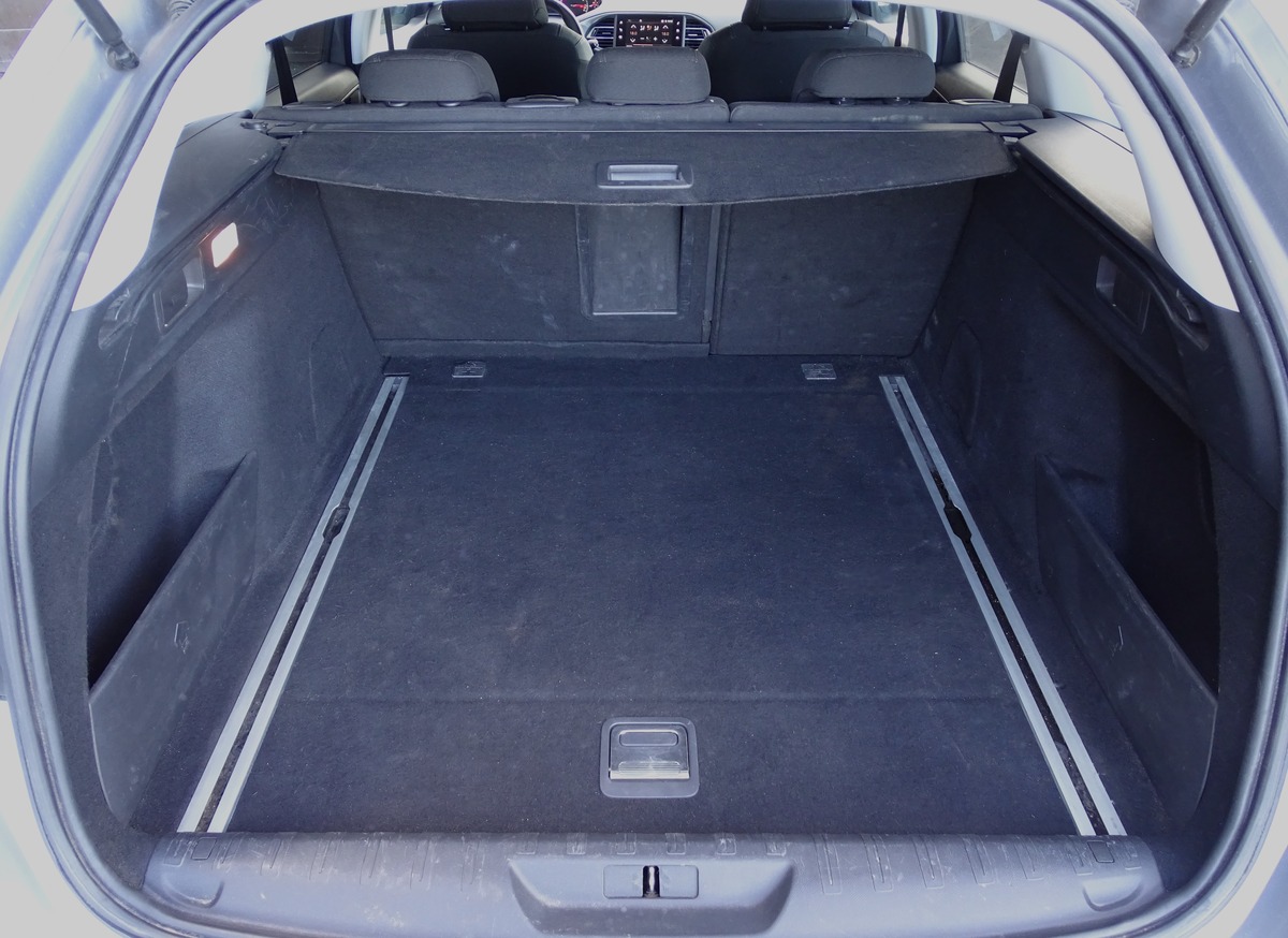 Peugeot 308 SW GENERATION-II SW 130 Ch ALLURE EAT BVA ( DISTRIBUTION OK / CARPLAY )