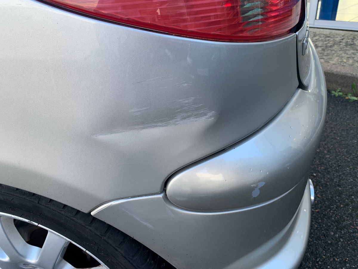 Peugeot 206 CC 136 ch | Rolland Garros | Sellerie cuir | Climatisation automatique | Jantes Alu