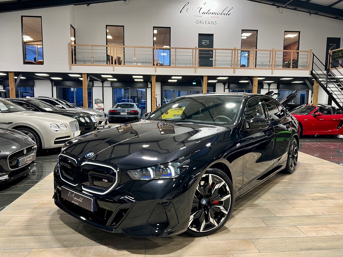 Bmw i5 M60 XDRIVE40 601 BERLINE - 990KM NEUVE / TVA RECUPERABLE g