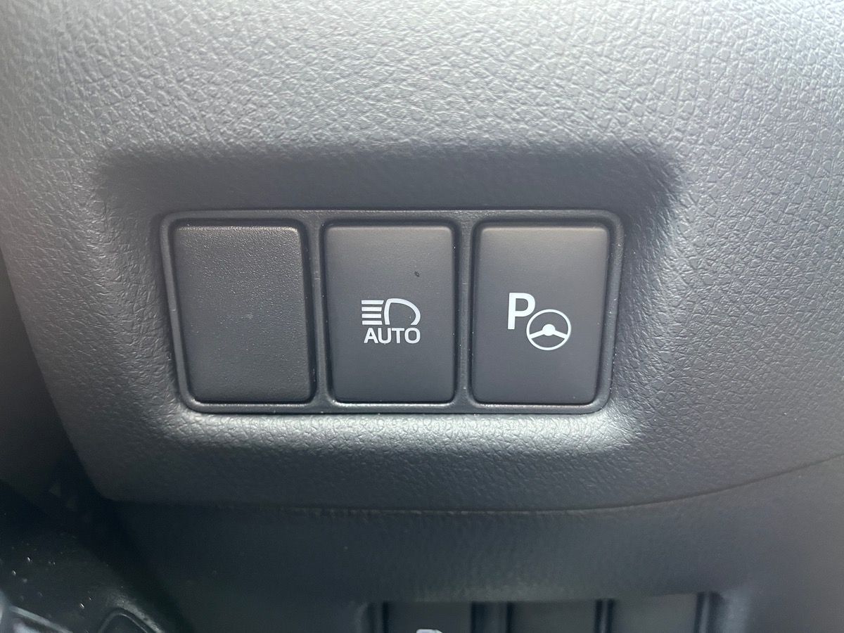 Toyota C HR 1.8 HYBRIDE 122ch COLLECTION, Cuir Alcantara, Sièges chauffants, Caméra de recul, JBL