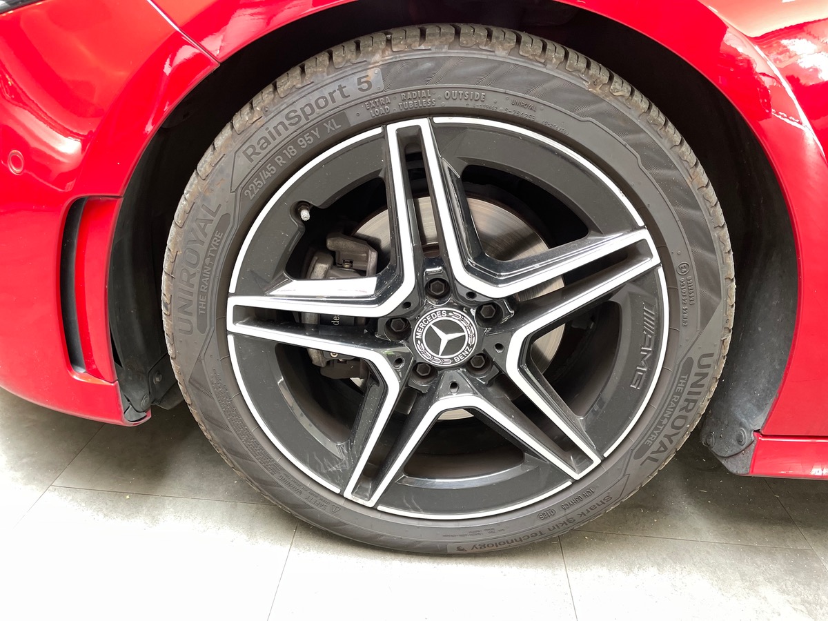 Mercedes-Benz Classe A A200 AMG 7 DCT