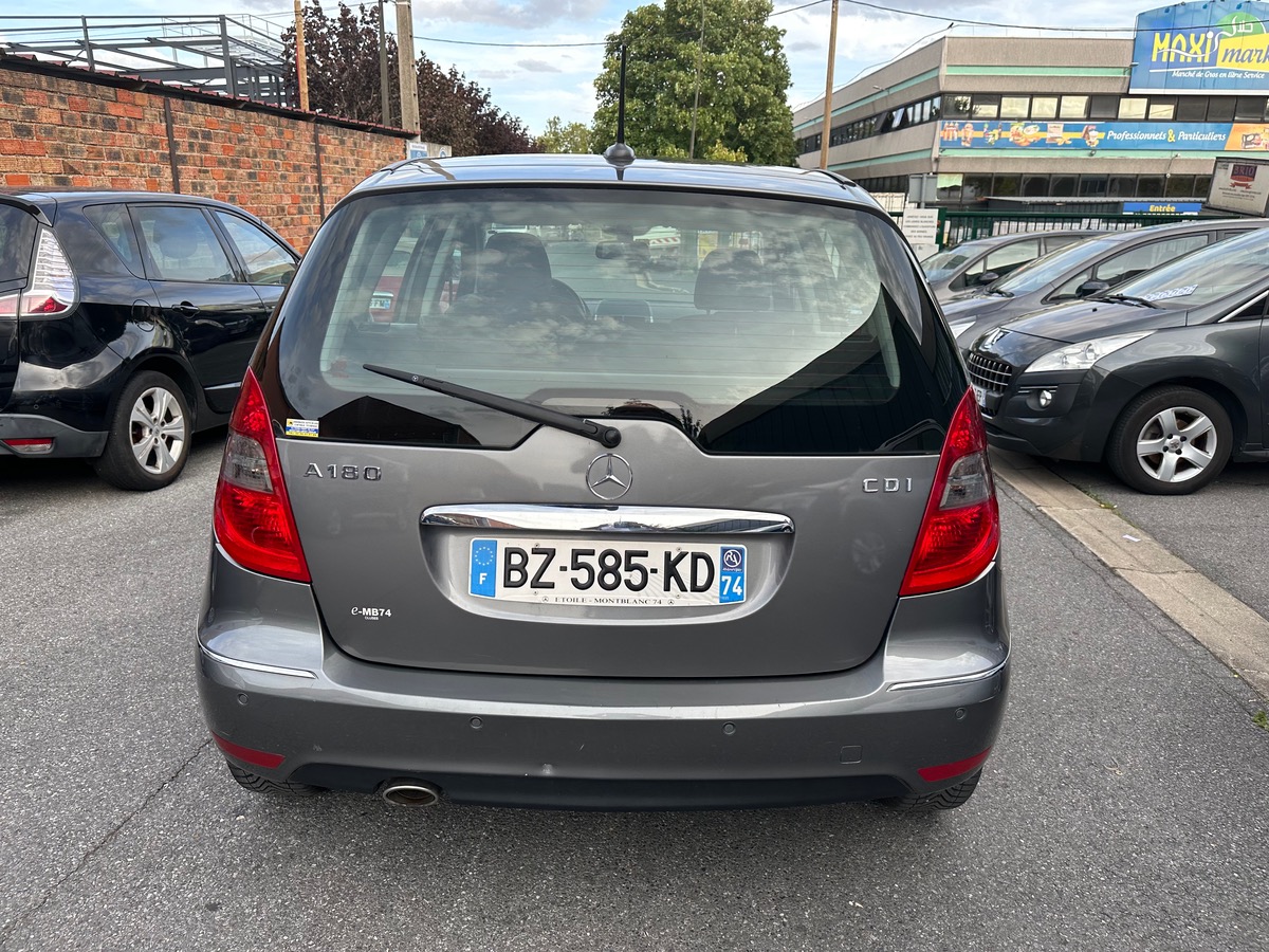 Mercedes-Benz Classe A 180 CDI moteur Mercedes 4XCBLuet