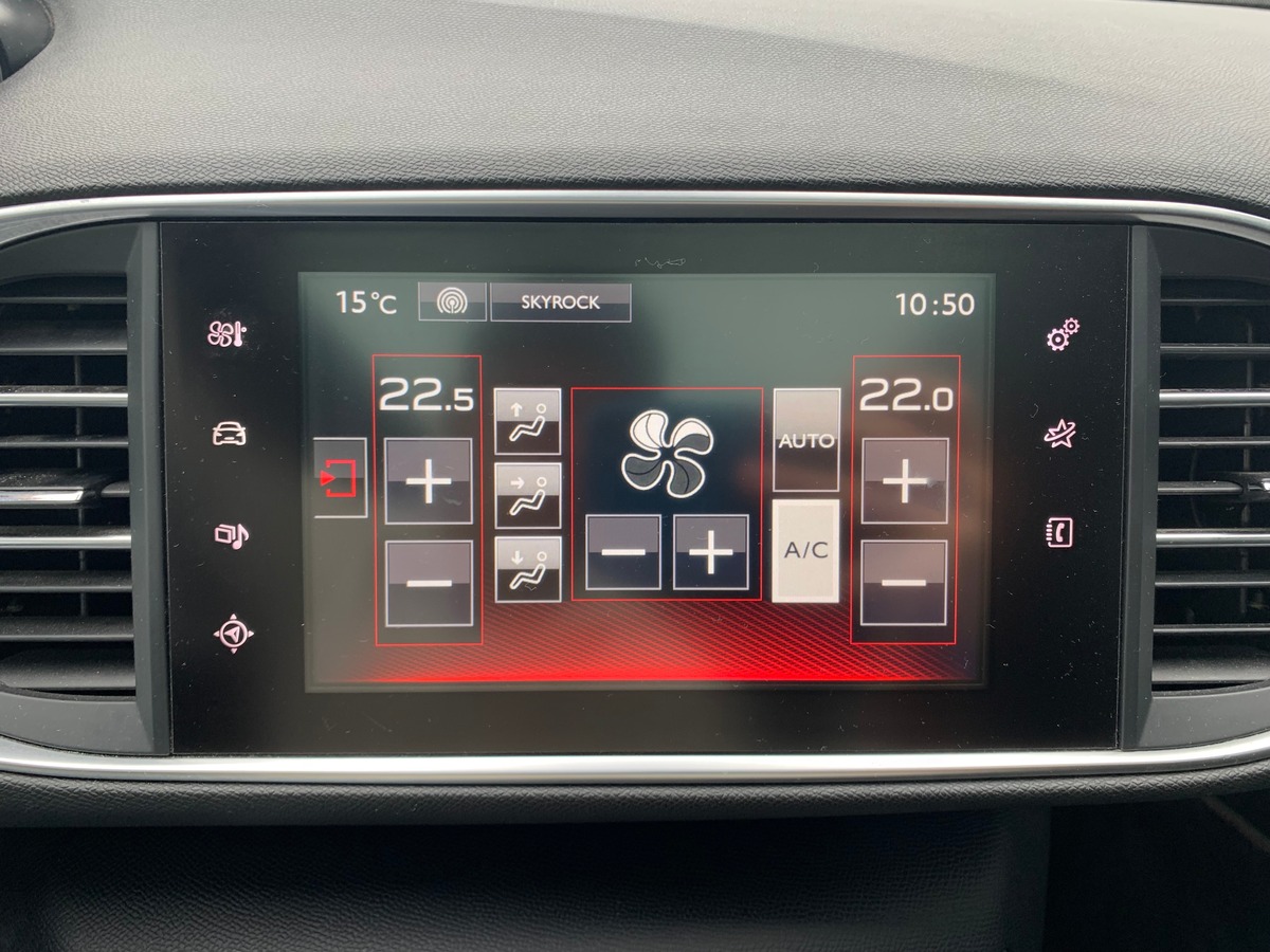 Peugeot 308 180 chevaux | GT | Toit panoramique | Caméra de recul | Régulateur de vitesse | GPS