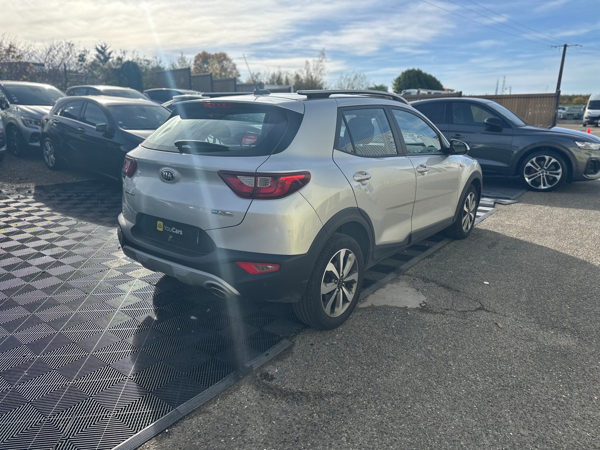Kia Stonic Phase 2 1.0 T-GDi 100 cv EN TRÈS BON ÉTAT - CAMÉRA DE RECUL - CARPLAY