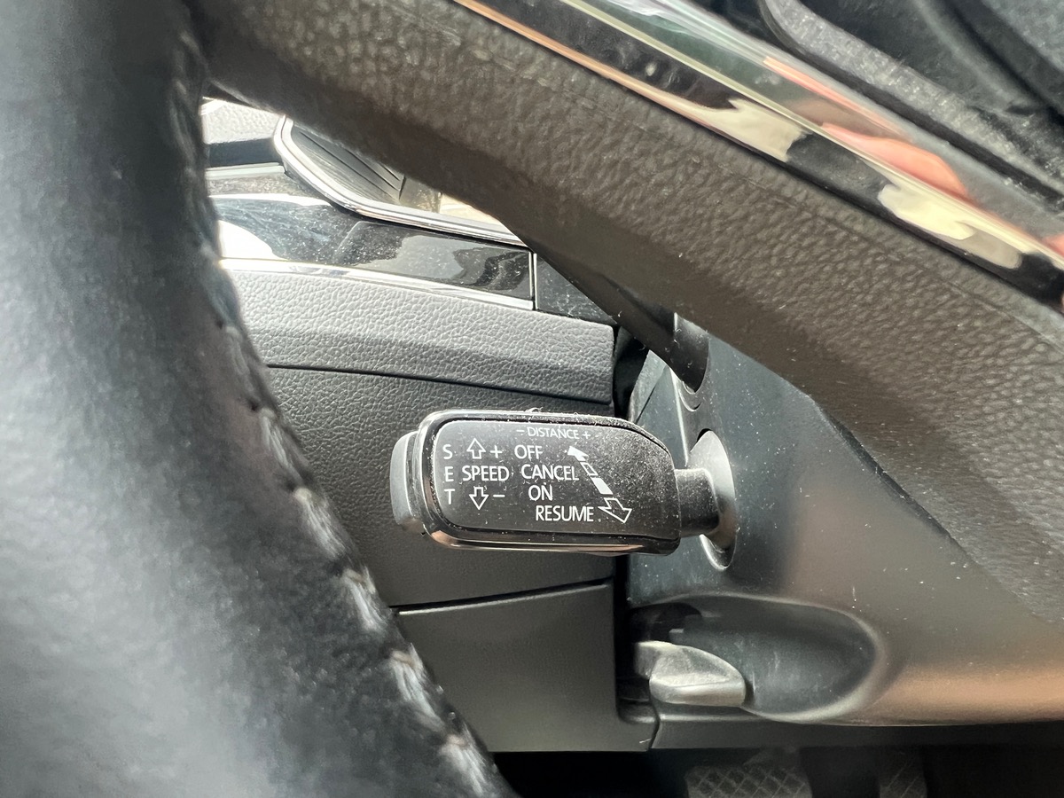 Skoda Superb Combi 1,4L TSI PHEV 218 LAURINE & KLEMENT, SUIVI COMPLET SKODA, 4 PNEUS COMPLETS  HIVER