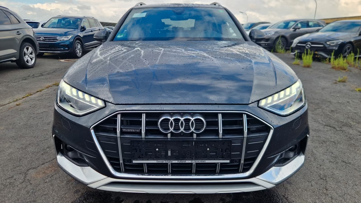 Audi A4 Allroad 40 TDI 204ch Avus quattro S tronic 7/Attelage/Caméra360/Gris Manhattan