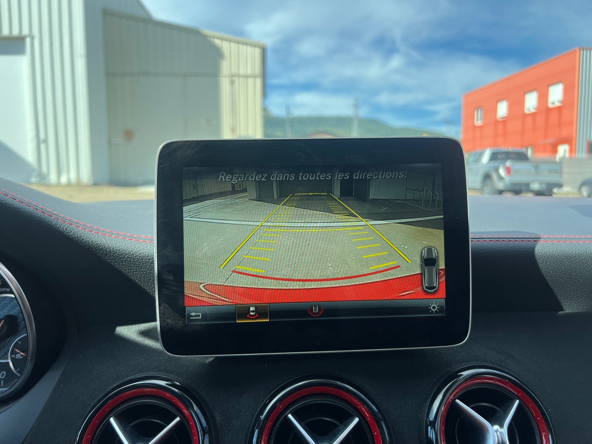 Mercedes-Benz CLA 45 AMG 381cv  4MATIC, SUIVI COMPLET MERCEDES, SIEGES CHAUFFANTS, HARMAN KARDON