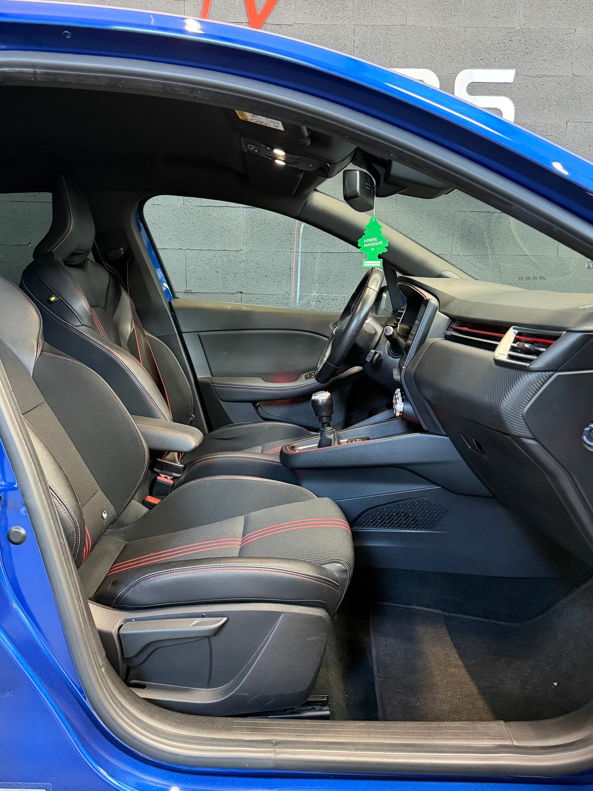 RENAULT Clio 5 (V) R.S LINE dci 115 ch