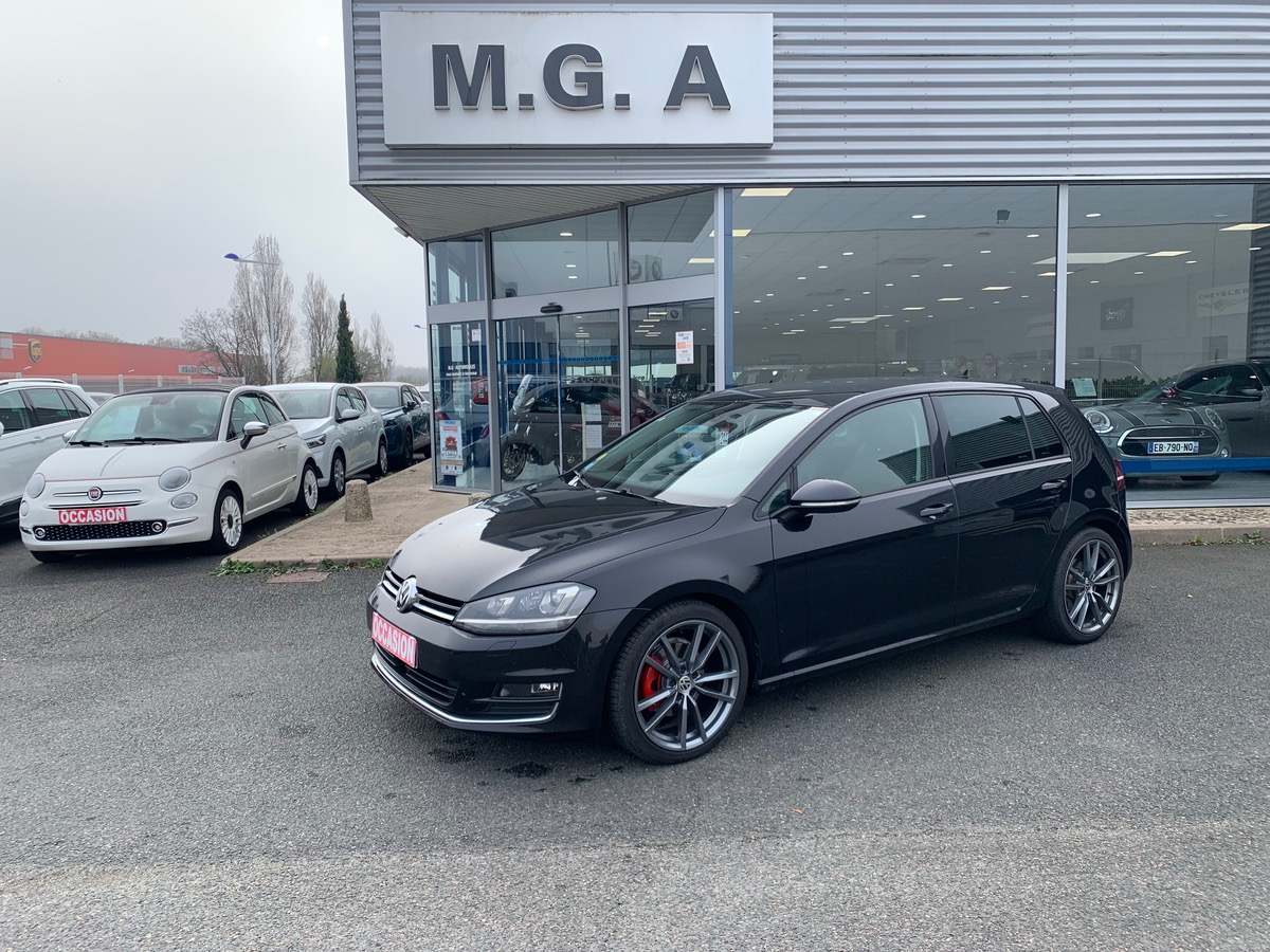 Volkswagen Golf 150 | Carat | JA 18" Durban | Suspensions Sport | Régulateur vitesse et de distance