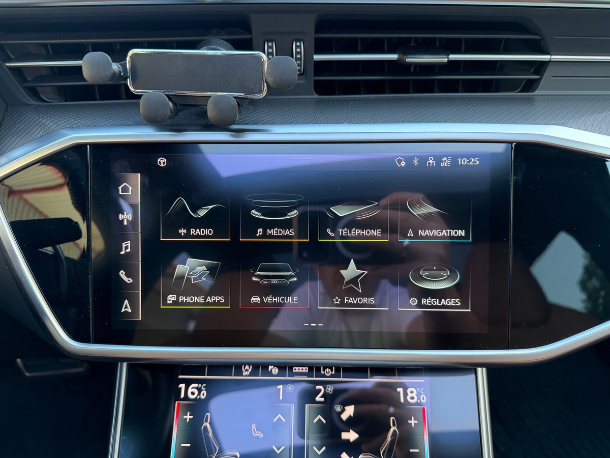 Audi RS6 Avant C8 4.0 V8 600ch FREIN CERAMIQUE / TOIT PANORAMIQUE / SIEGE AV CHAUFFANT VENTILE