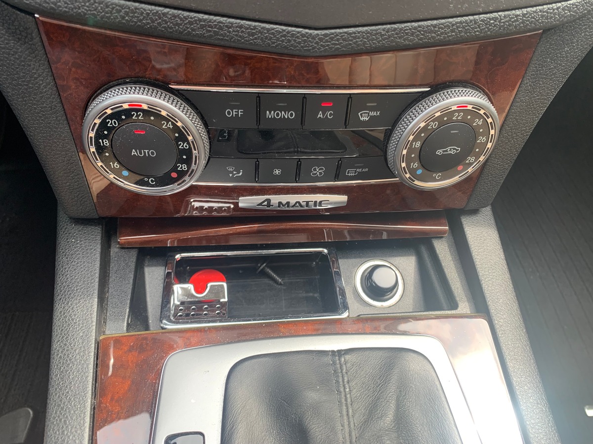 Mercedes-Benz Classe C 204 chevaux | 250 Elegance | 4Matic | GPS | Régulateur de vitesse | Bluetooth