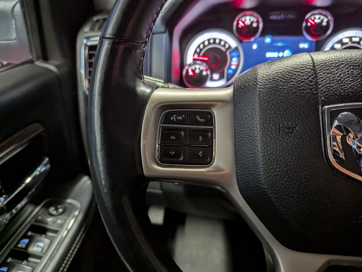 Dodge 1500 RAM Ram 1500 Laramie PAS DE MALUS