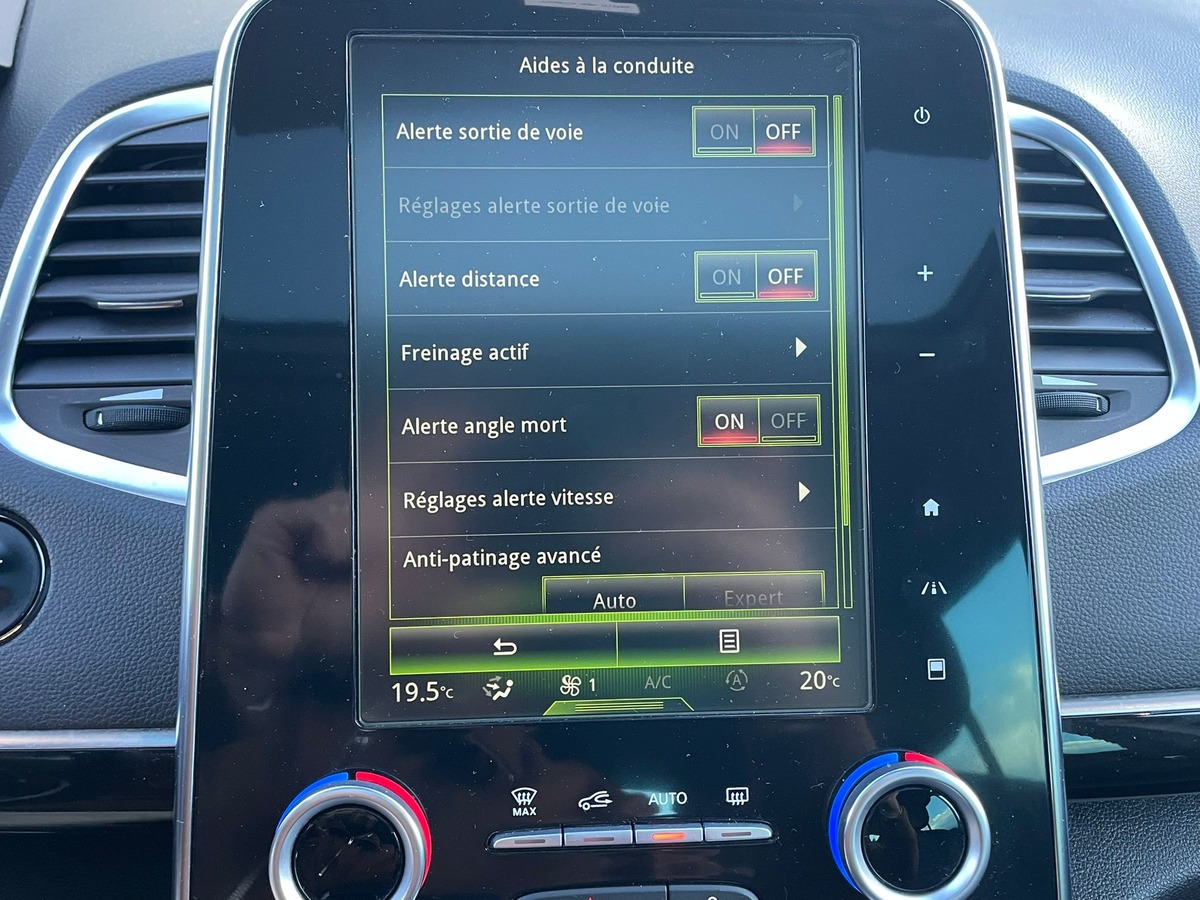 RENAULT Espace Espace V Intens 1.6 Blue DCI 160