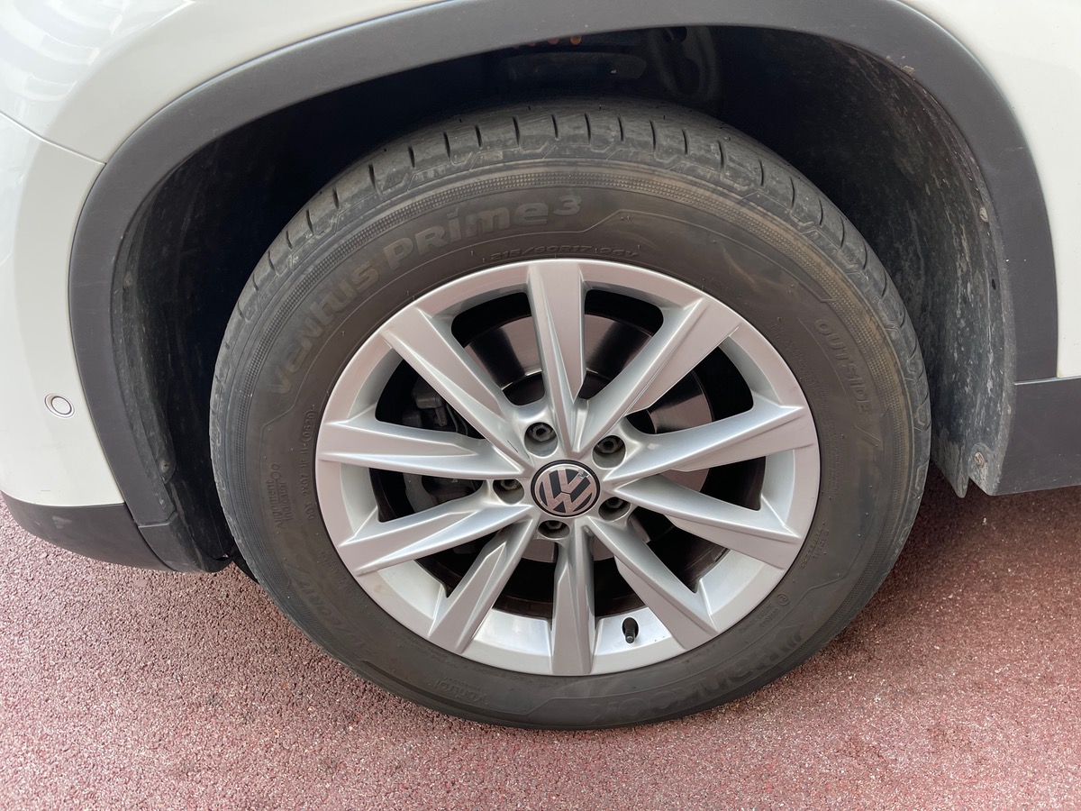 Volkswagen Tiguan 2.0tdi Phase 2 110CV CARAT/TOIT