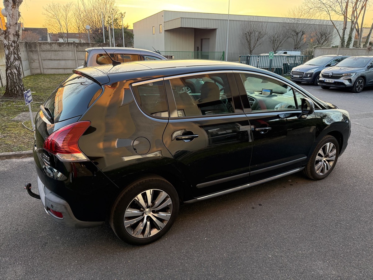 Peugeot 3008 1.6 e-HDI 115 CV allure en 4X carte bleu