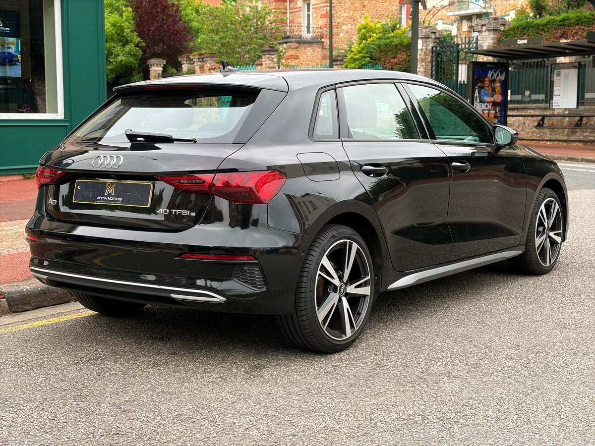 Audi A3 DESIGN LUXE Sportback 40 1.4 TFSIe 16V 204 Plug in Hybrid S Tronic6 150 cv Boîte auto