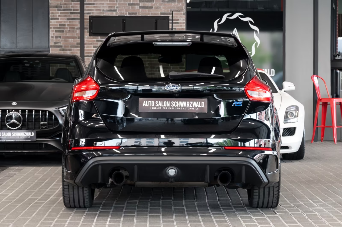 Ford Focus III 2.3 EcoBoost 350ch Stop&Start RS