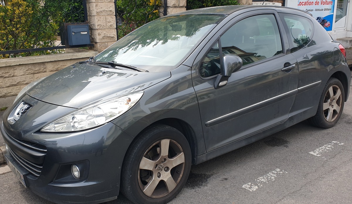 Peugeot 207 1.6 thp Premium