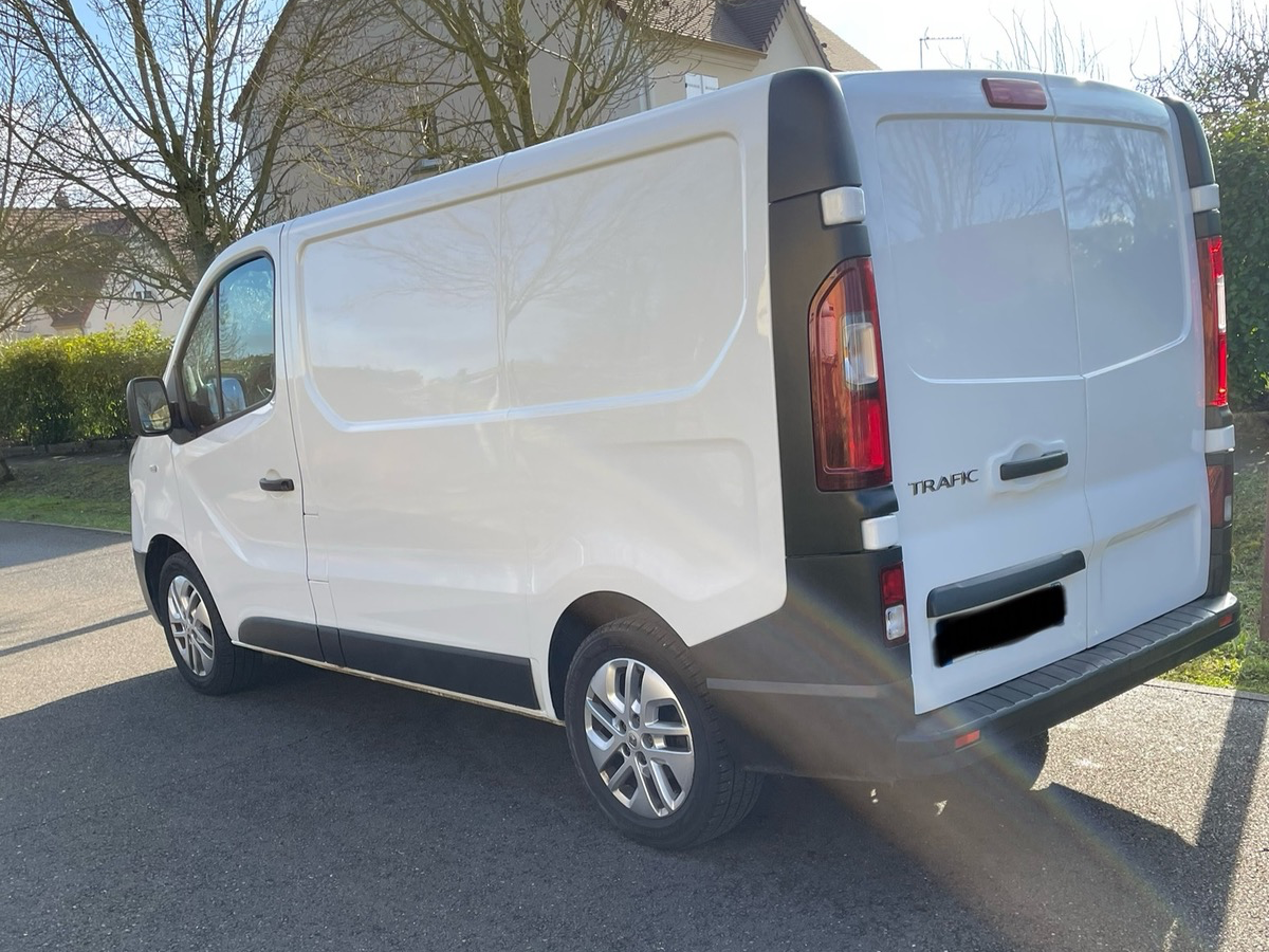 RENAULT Trafic 2.0 dci L1H1 120cv