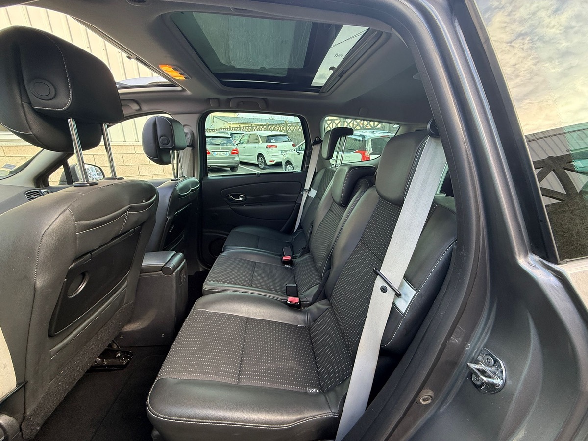 RENAULT Grand Scenic 1.6 DCI 130 CV BOSE 7 places