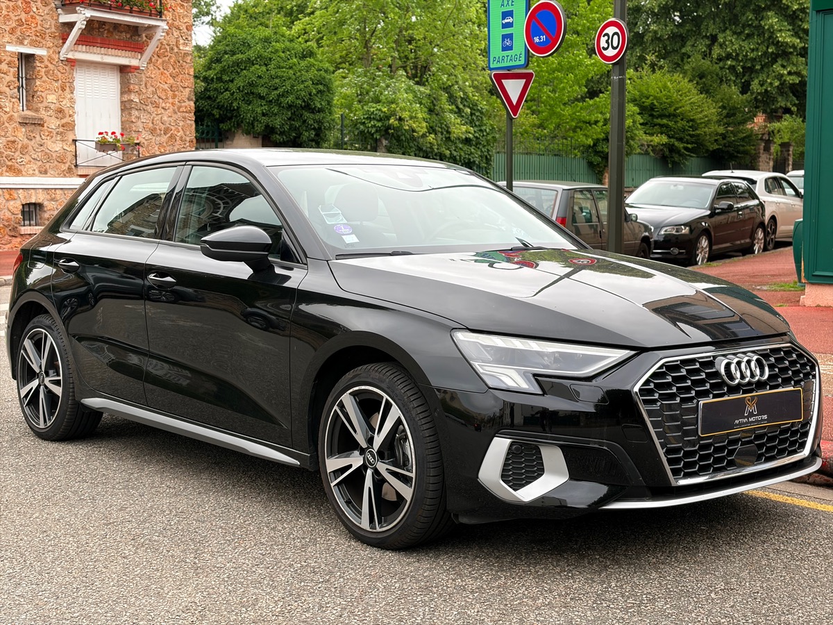 Audi A3 DESIGN LUXE Sportback 40 1.4 TFSIe 16V 204 Plug in Hybrid S Tronic6 150 cv Boîte auto