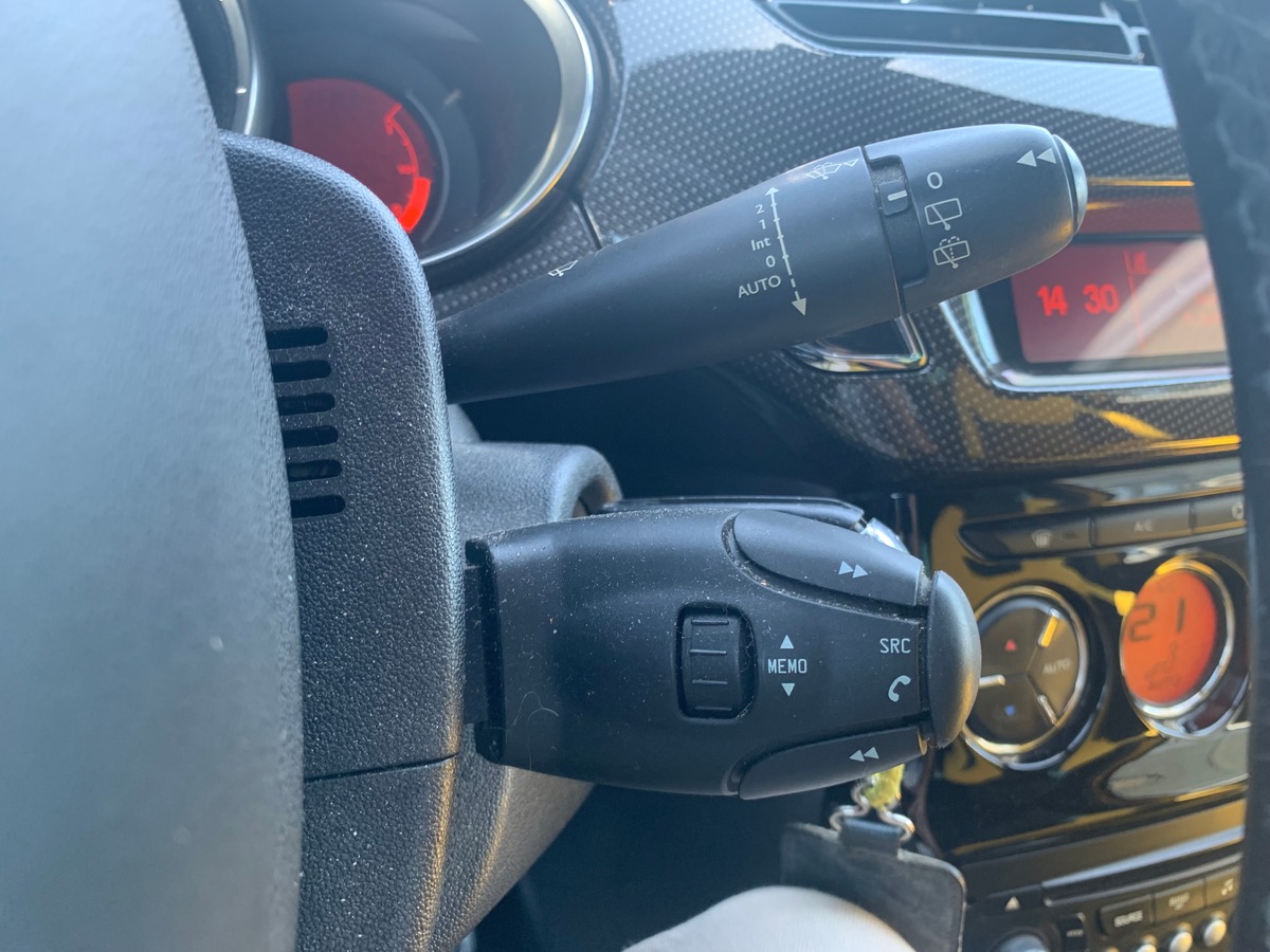 DS DS 3 110 ch | Sport chic | Régulateur vitesse | Climatisation | Bluetooth | Vitres électriques