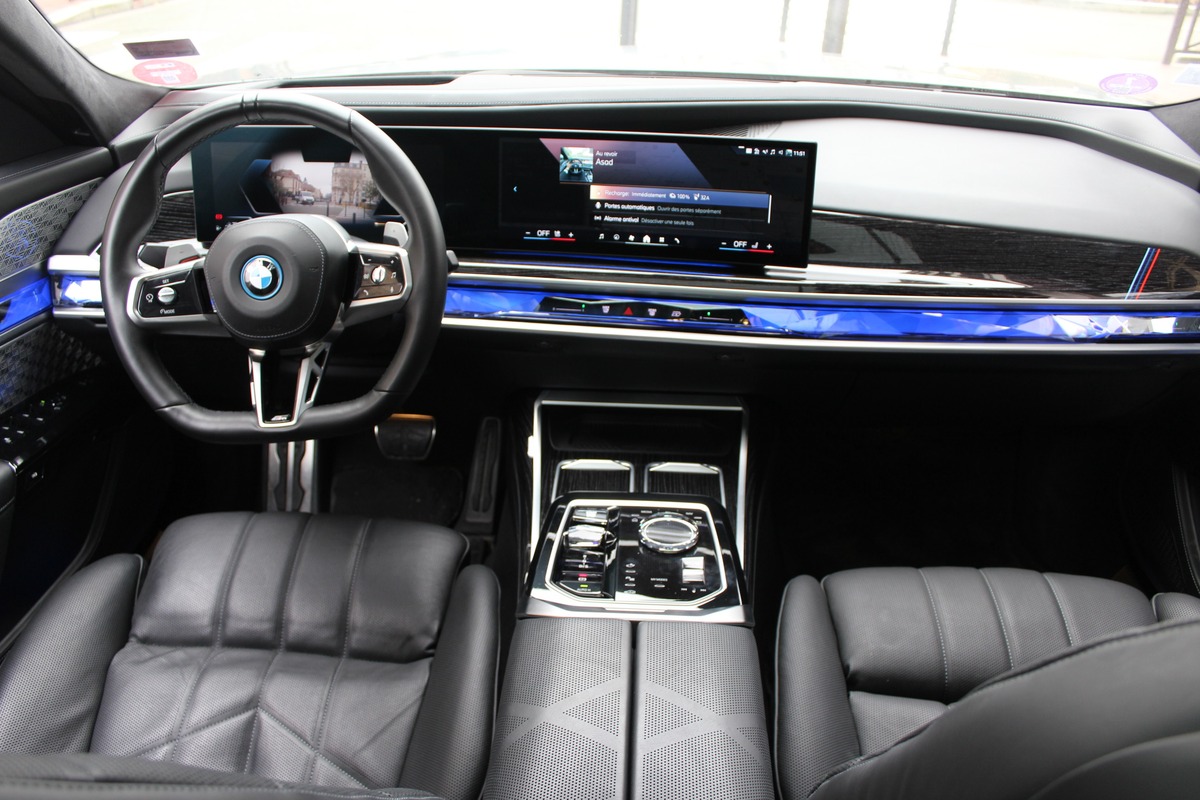 Bmw Série 7 (G70) 750E XDRIVE 490 M SPORT BVA8 FULL Options