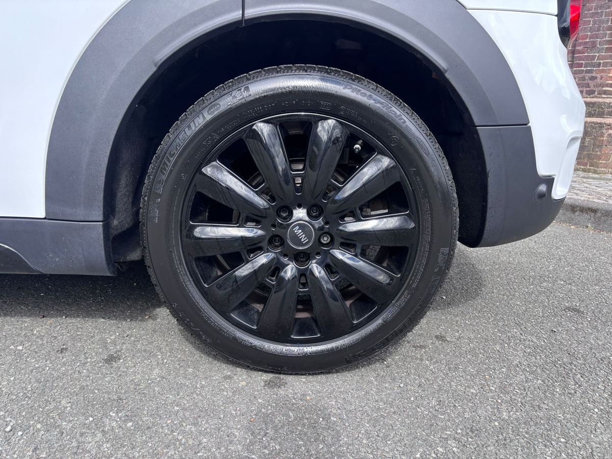 Mini Countryman Cooper 136ch Longstone BVA7 - Entretien MINI