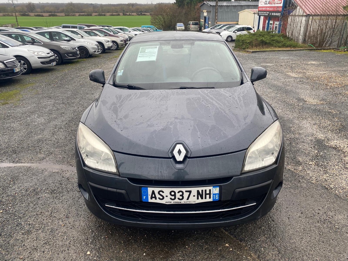 RENAULT Megane 1.5 dci 110cv dynamique 315060km