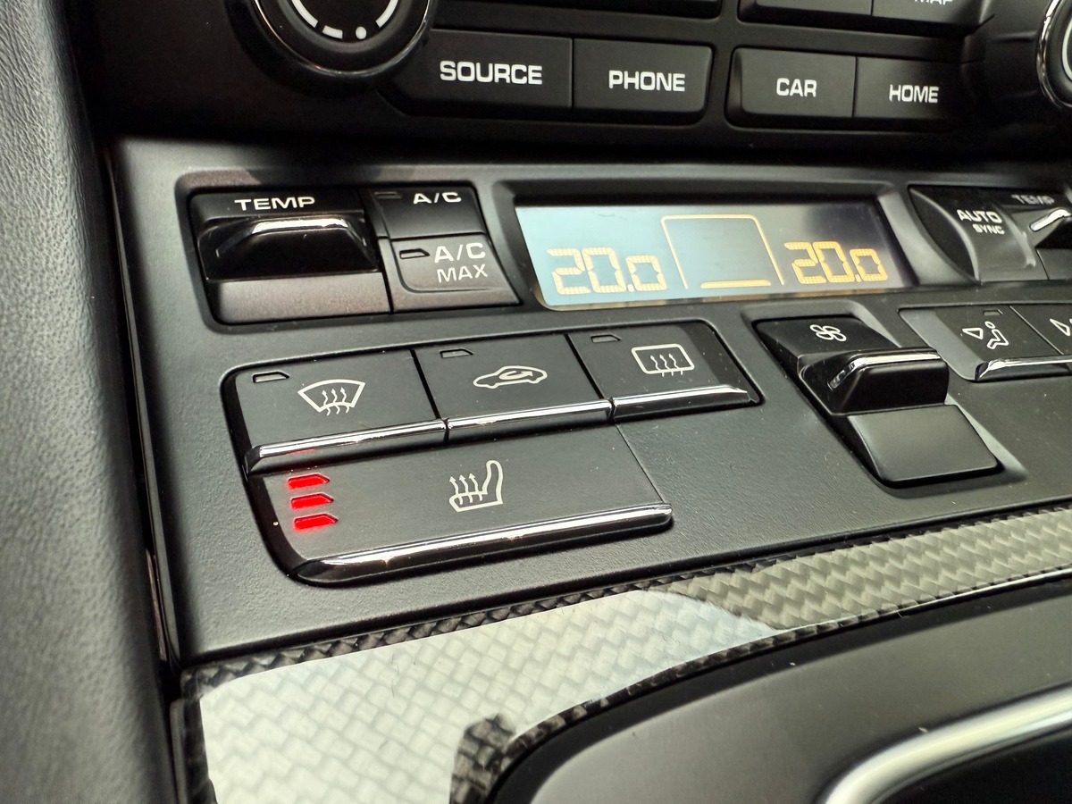 Porsche 911 TYPE 991 COUPE GTS 450 CH / CARNET / 61296 KMS