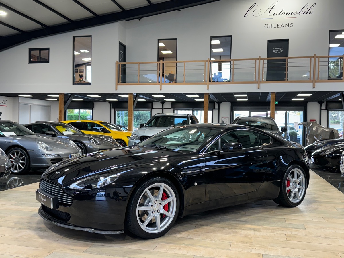 Aston Martin V8 Vantage 4.3 385CV 1ER MAIN ! J