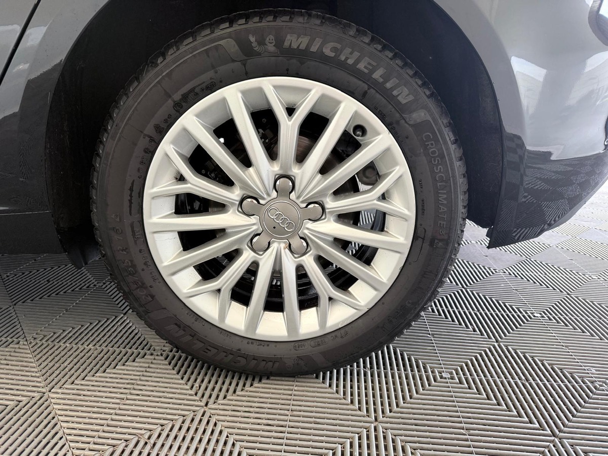 Audi A3 Sportback 1.6 Tdi 110  business Première main
