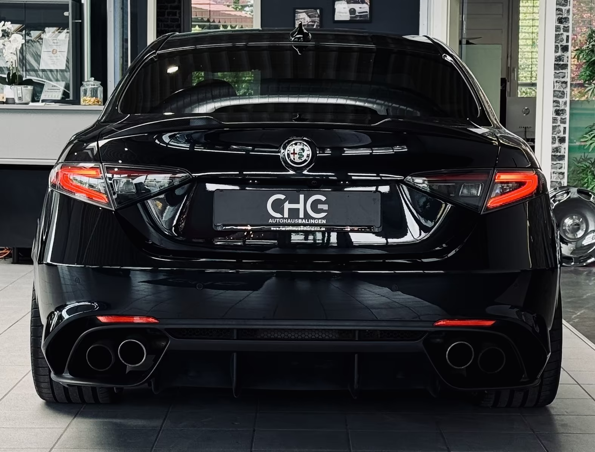 Alfa Romeo Giulia 2.9 V6 510ch Quadrifoglio AT8