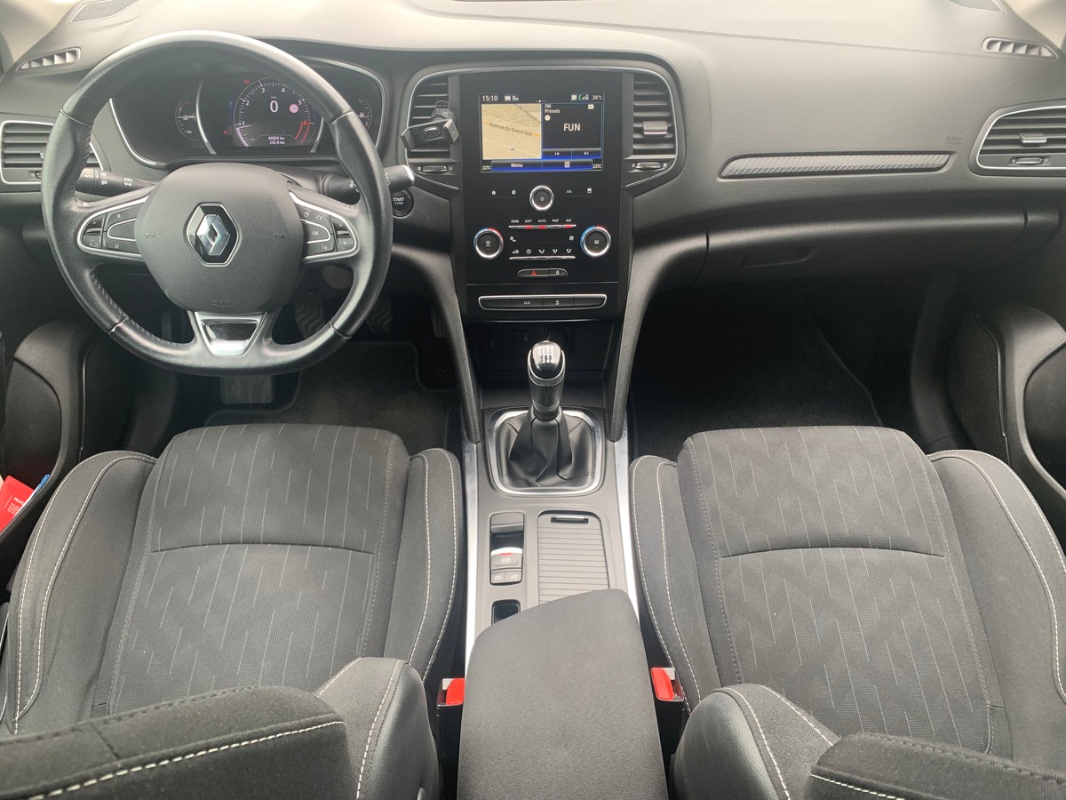 RENAULT Megane IV 100 chevaux | Limited | Caméra de recul | Régulateur de vitesse | GPS | Bluetooth