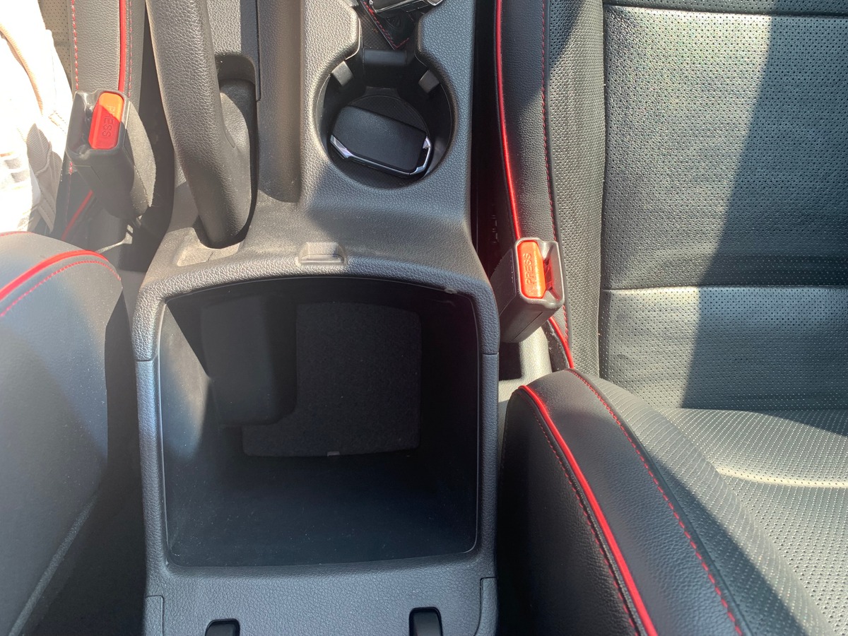 Kia Sportage 136 | GT LINE | Toit panoramique | Caméra recul | GPS | Régulateur vitesse | Attelage