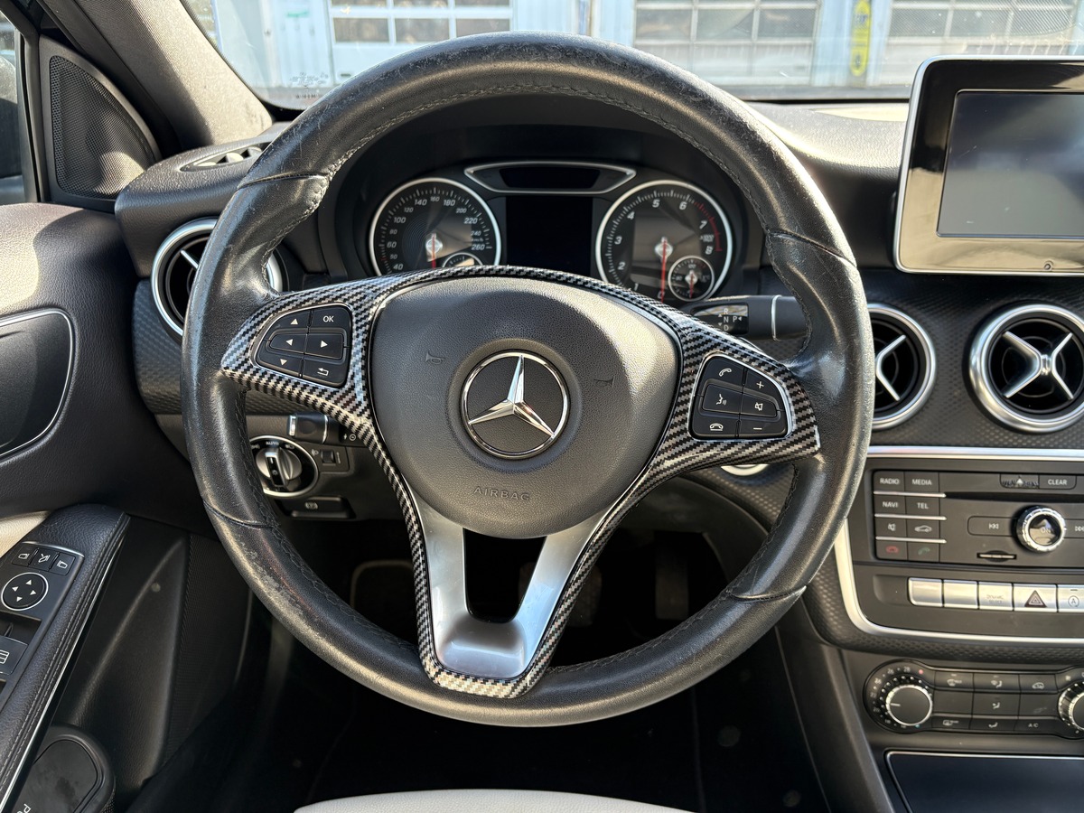 Mercedes Benz Classe A 180 – Finition Inspiration - ENTRETIEN COMPLET