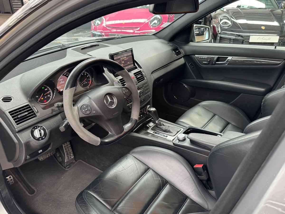 Mercedes-Benz Classe C C63AMG PERFORMANCE PLUS V8 487CV TO/CAM/CARBONE/HARMAN