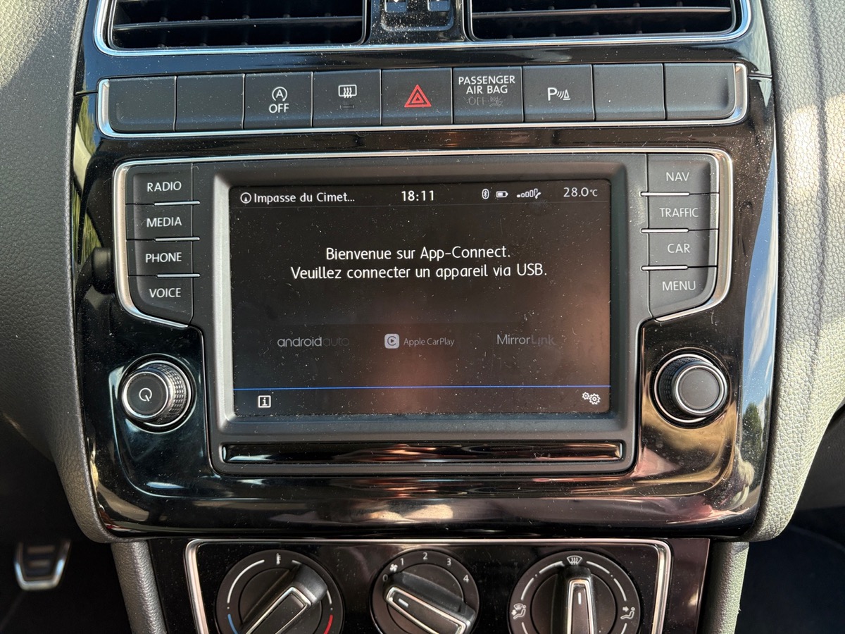 Volkswagen Polo 1.2 TSI 90 BlueMotion Match / DISTRI OK / CARPLAY