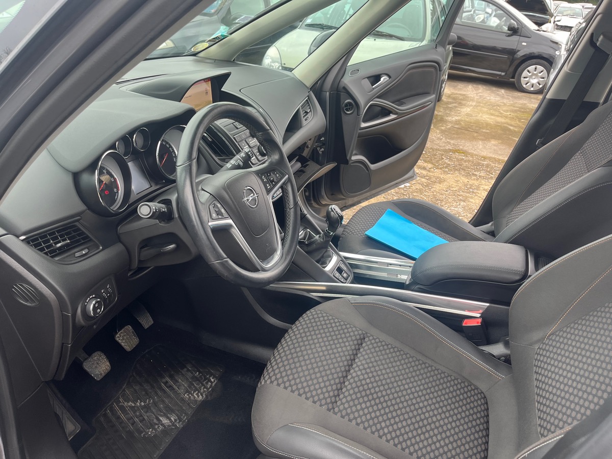 Opel Zafira 1.6 cdti