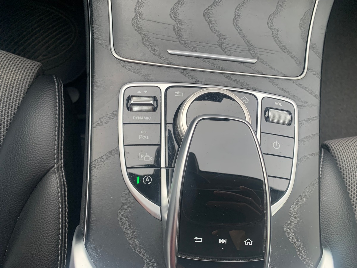 Mercedes-Benz Classe C IV (2) 200 Amg Line | 184 ch |  9G-TRONIC | Caméra recul | Sièges avant sport